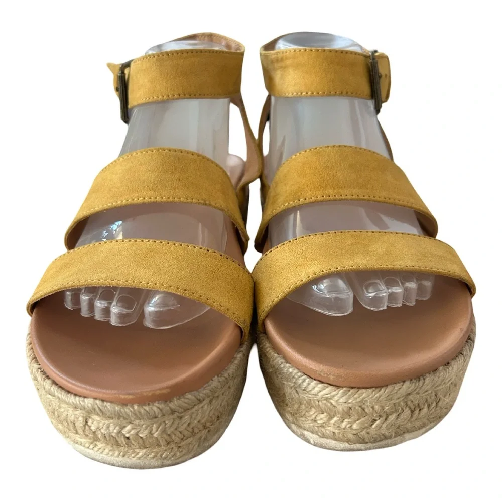 Universal Thread Mustard Espadrille Sandals Platform Ankle Strap 9.5